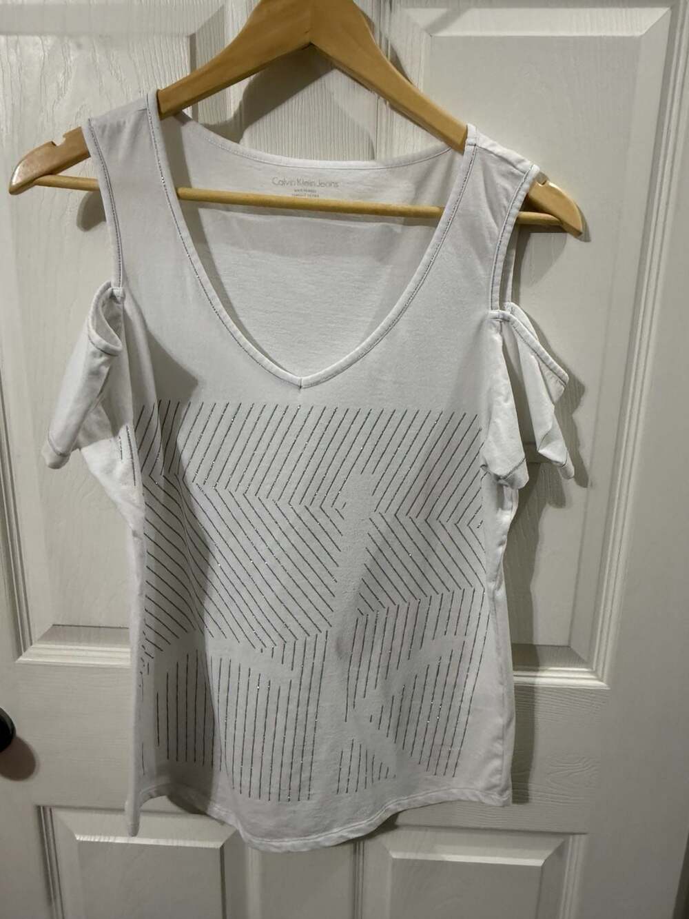 Calvin Klein Jeans Cold Shoulder T-Shirt Size M White Sequins